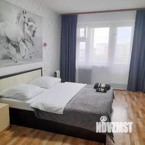 1-к квартира, посуточно, 46м2, 7/10 этаж