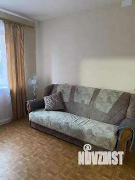 1-к квартира, посуточно, 42м2, 1/10 этаж