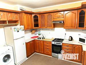 2-к квартира, посуточно, 61м2, 1/1 этаж