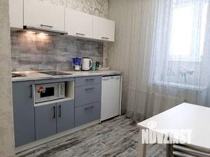1-к квартира, посуточно, 35м2, 21/21 этаж