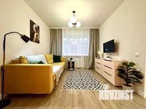 1-к квартира, посуточно, 35м2, 1/1 этаж