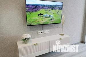 1-к квартира, посуточно, 55м2, 10/20 этаж