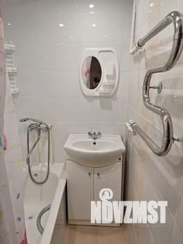 2-к квартира, посуточно, 40м2, 3/5 этаж