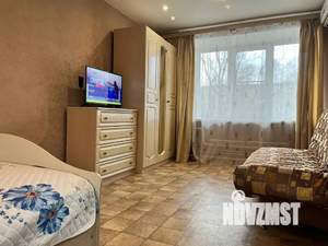 1-к квартира, посуточно, 35м2, 2/5 этаж