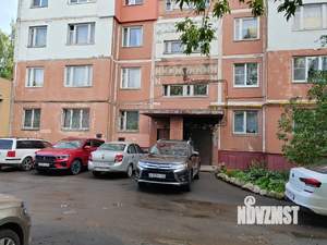 3-к квартира, на длительный срок, 63м2, 1/9 этаж