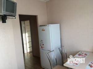 1-к квартира, посуточно, 40м2, 6/9 этаж
