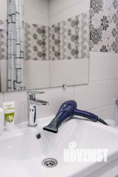 1-к квартира, посуточно, 45м2, 13/17 этаж