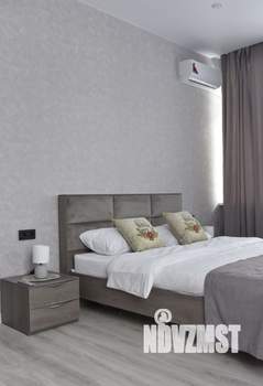 2-к квартира, посуточно, 77м2, 2/14 этаж