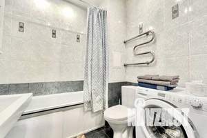 1-к квартира, посуточно, 43м2, 3/20 этаж