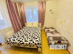 1-к квартира, посуточно, 60м2, 1/1 этаж