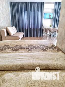 1-к квартира, посуточно, 35м2, 21/21 этаж