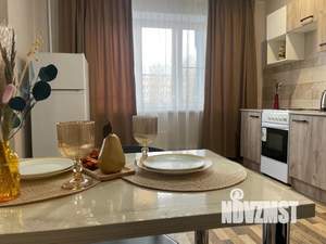 2-к квартира, посуточно, 65м2, 2/17 этаж