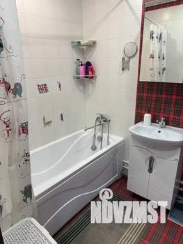 1-к квартира, посуточно, 49м2, 9/10 этаж