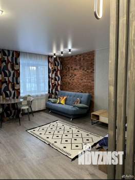 Студия квартира, посуточно, 32м2, 1/5 этаж