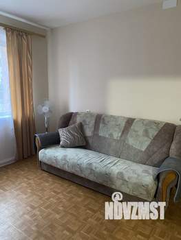 1-к квартира, посуточно, 42м2, 1/10 этаж