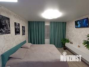 Студия квартира, посуточно, 31м2, 2/18 этаж