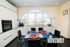 3-к квартира, посуточно, 100м2, 2/4 этаж