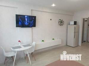 Студия квартира, посуточно, 30м2, 10/17 этаж