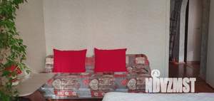 1-к квартира, посуточно, 38м2, 3/10 этаж