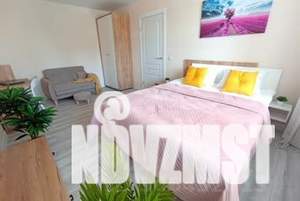 1-к квартира, посуточно, 42м2, 3/10 этаж