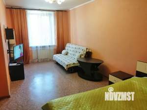 1-к квартира, посуточно, 32м2, 2/2 этаж