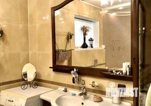 3-к квартира, на длительный срок, 130м2, 3/6 этаж