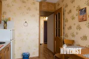 1-к квартира, посуточно, 40м2, 4/9 этаж