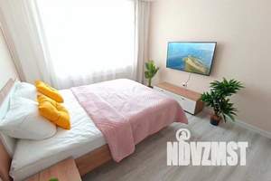 1-к квартира, посуточно, 42м2, 3/10 этаж