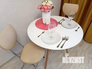 Студия квартира, посуточно, 30м2, 6/18 этаж