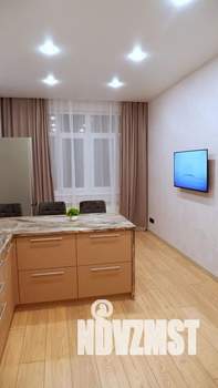 1-к квартира, посуточно, 43м2, 2/14 этаж