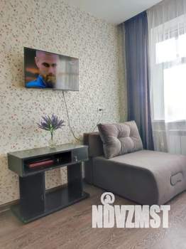 2-к квартира, посуточно, 42м2, 2/5 этаж