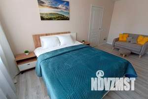 1-к квартира, посуточно, 41м2, 4/10 этаж