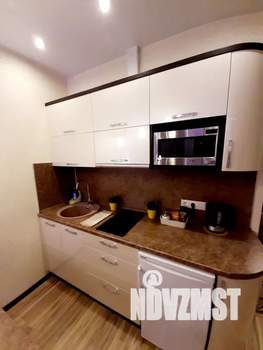Студия квартира, посуточно, 34м2, 8/9 этаж