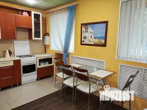 Студия квартира, посуточно, 30м2, 1/4 этаж