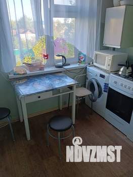2-к квартира, посуточно, 38м2, 3/5 этаж