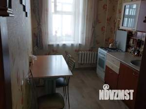 1-к квартира, посуточно, 35м2, 3/9 этаж