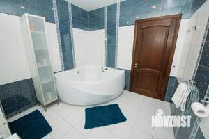 3-к квартира, посуточно, 100м2, 1/1 этаж