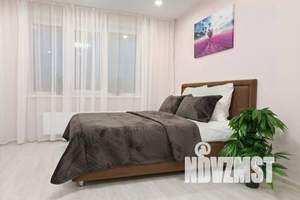 1-к квартира, посуточно, 54м2, 8/10 этаж