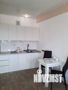 Студия квартира, посуточно, 30м2, 8/17 этаж