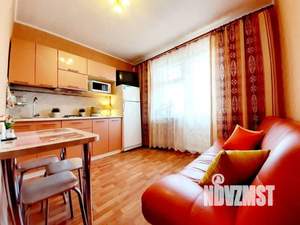 1-к квартира, посуточно, 47м2, 1/1 этаж