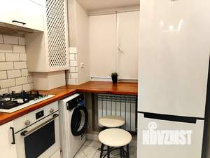 1-к квартира, посуточно, 33м2, 1/5 этаж