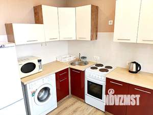1-к квартира, посуточно, 40м2, 16/17 этаж