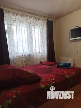 2-к квартира, посуточно, 60м2, 1/1 этаж