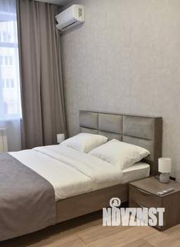 1-к квартира, посуточно, 43м2, 1/1 этаж