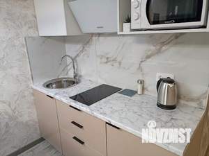 Студия квартира, посуточно, 31м2, 2/18 этаж