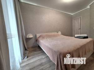 1-к квартира, посуточно, 33м2, 3/6 этаж