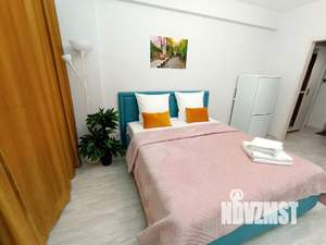 Студия квартира, посуточно, 30м2, 6/18 этаж