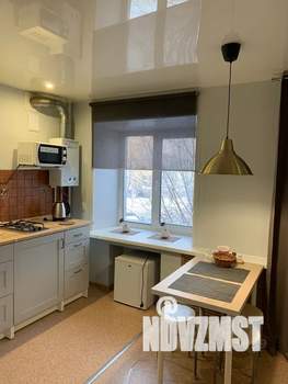 2-к квартира, посуточно, 42м2, 3/5 этаж