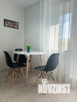 1-к квартира, посуточно, 39м2, 9/17 этаж