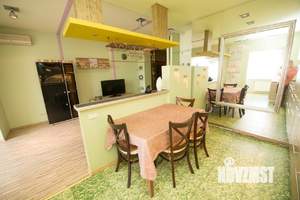 3-к квартира, посуточно, 100м2, 1/1 этаж